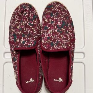 Sanuk Burgundy Floral Canvas Slip-Ons